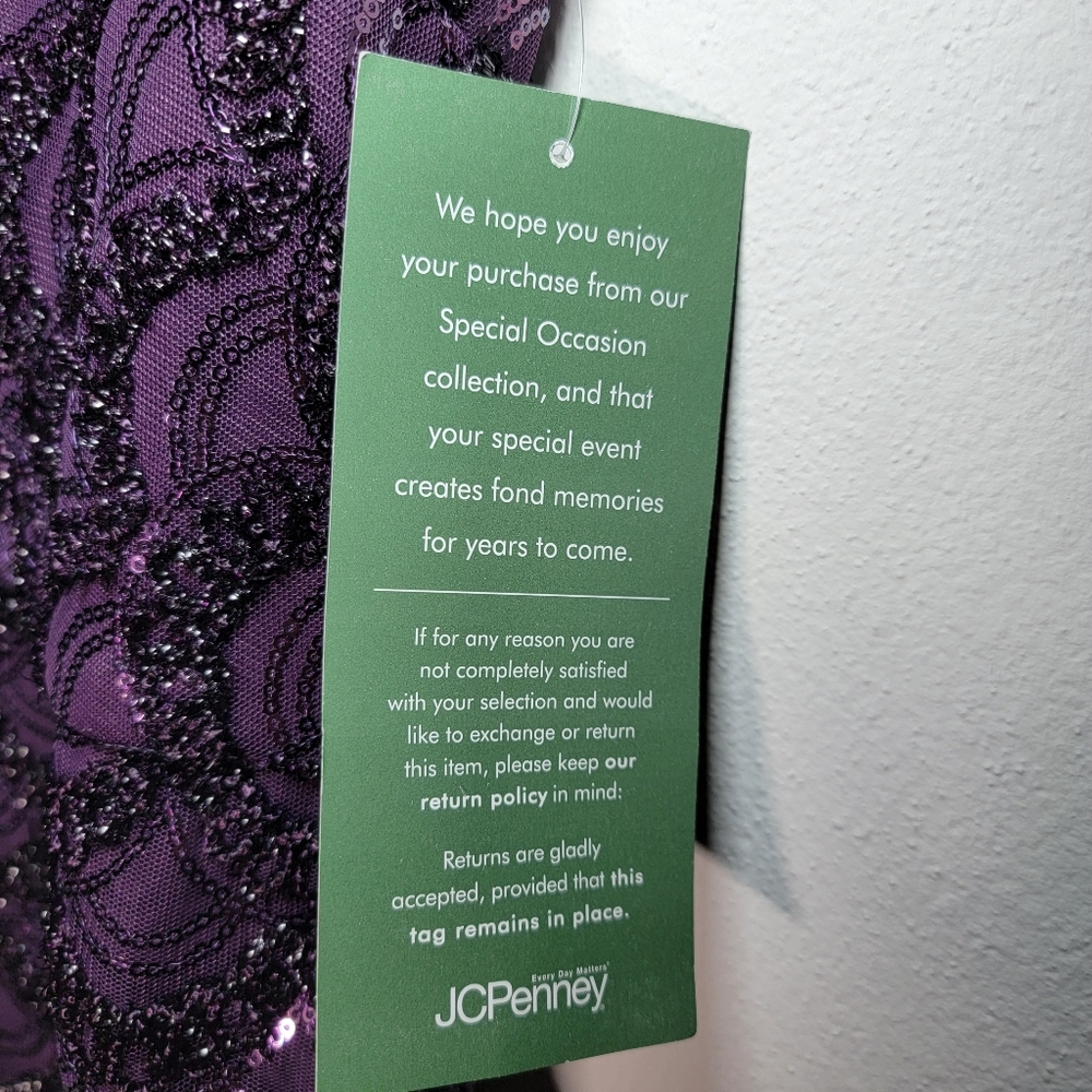 Jackie Jon Sequin Purple Scallop Sheath Dress Size 8 NWT - Picture 8 of 14
